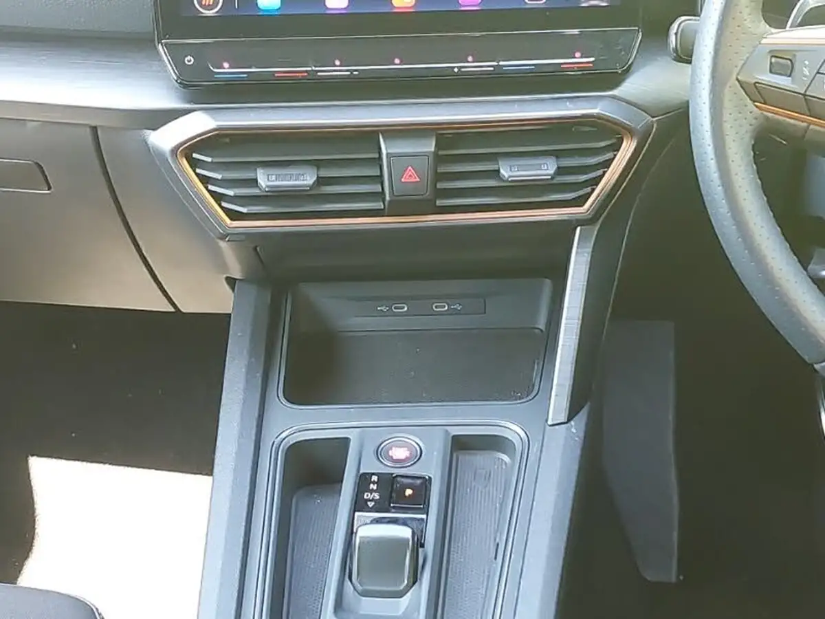 2023-cupra-leon-nf-20-tsi-vz1-big-10