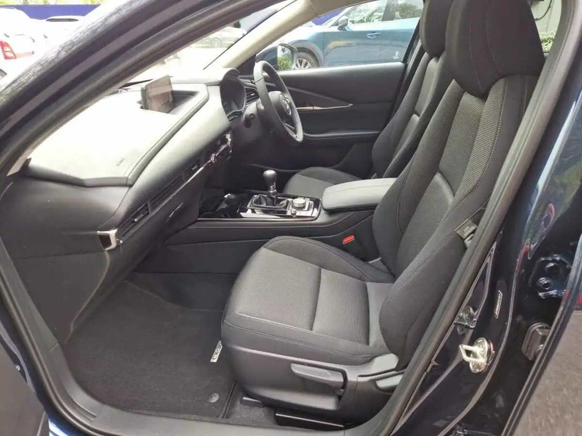 2025-mazda-cx-30-20-e-skyactiv-x-exclusive-line-big-14