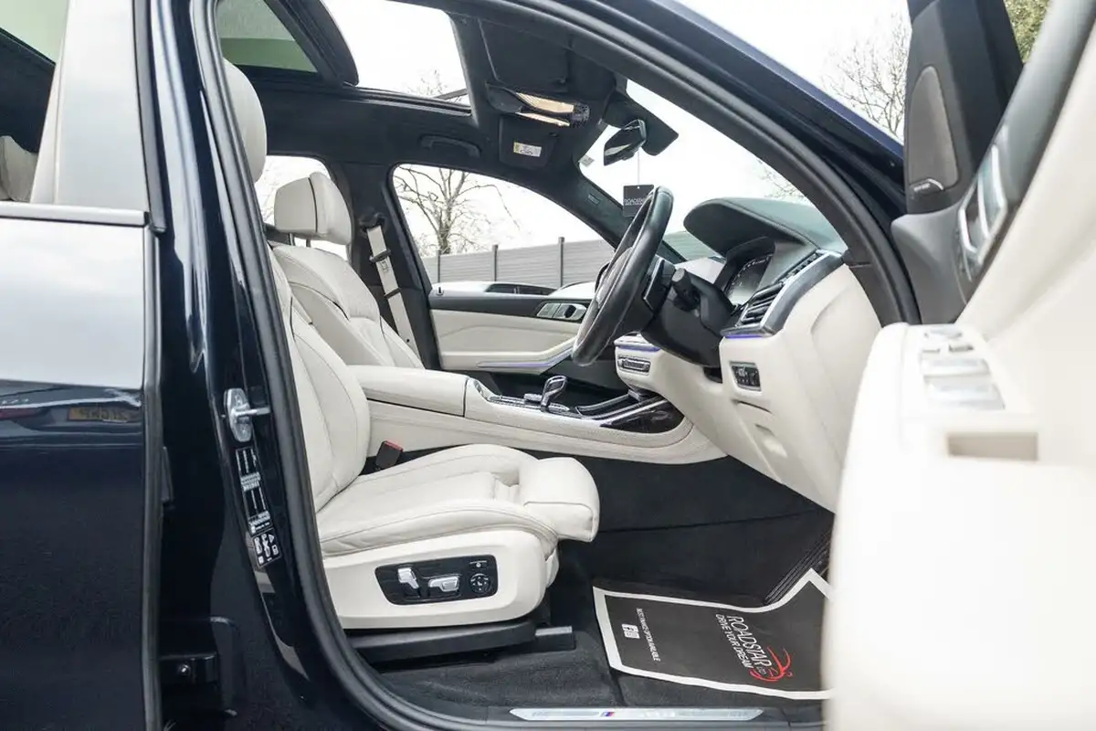 2020-bmw-x7-30td-m50d-big-57