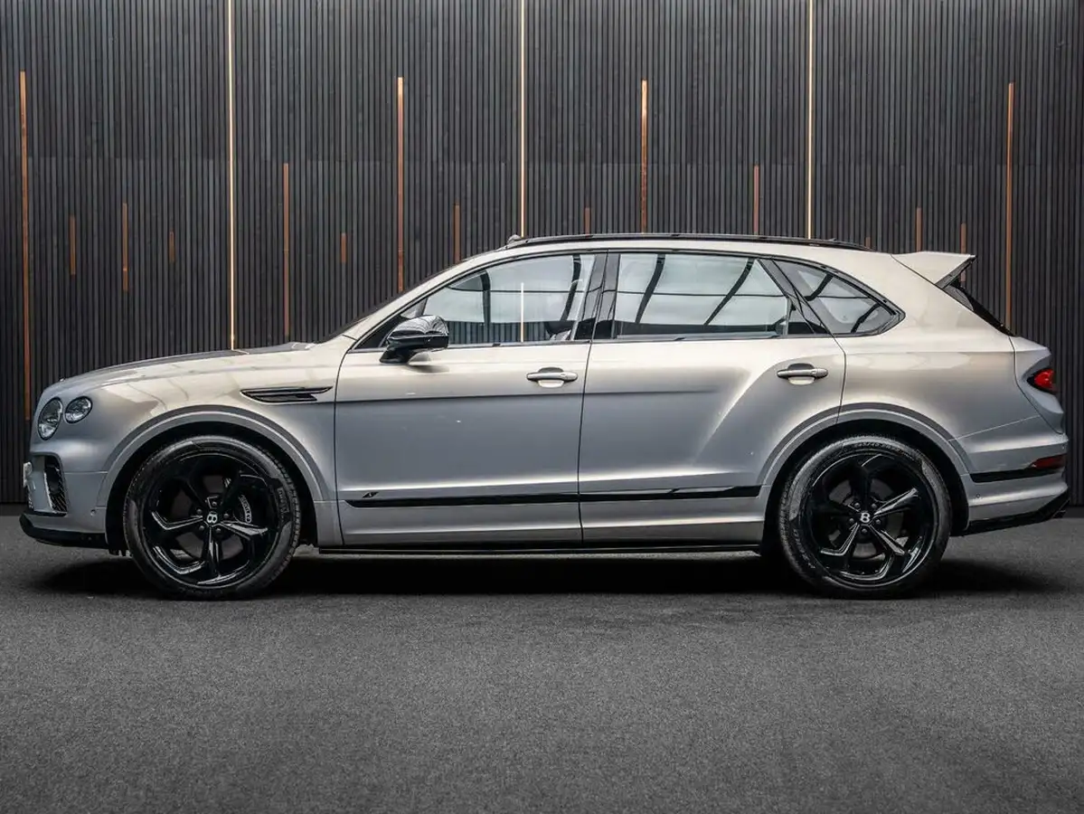 2022-bentley-bentayga-40-v8-s-big-12