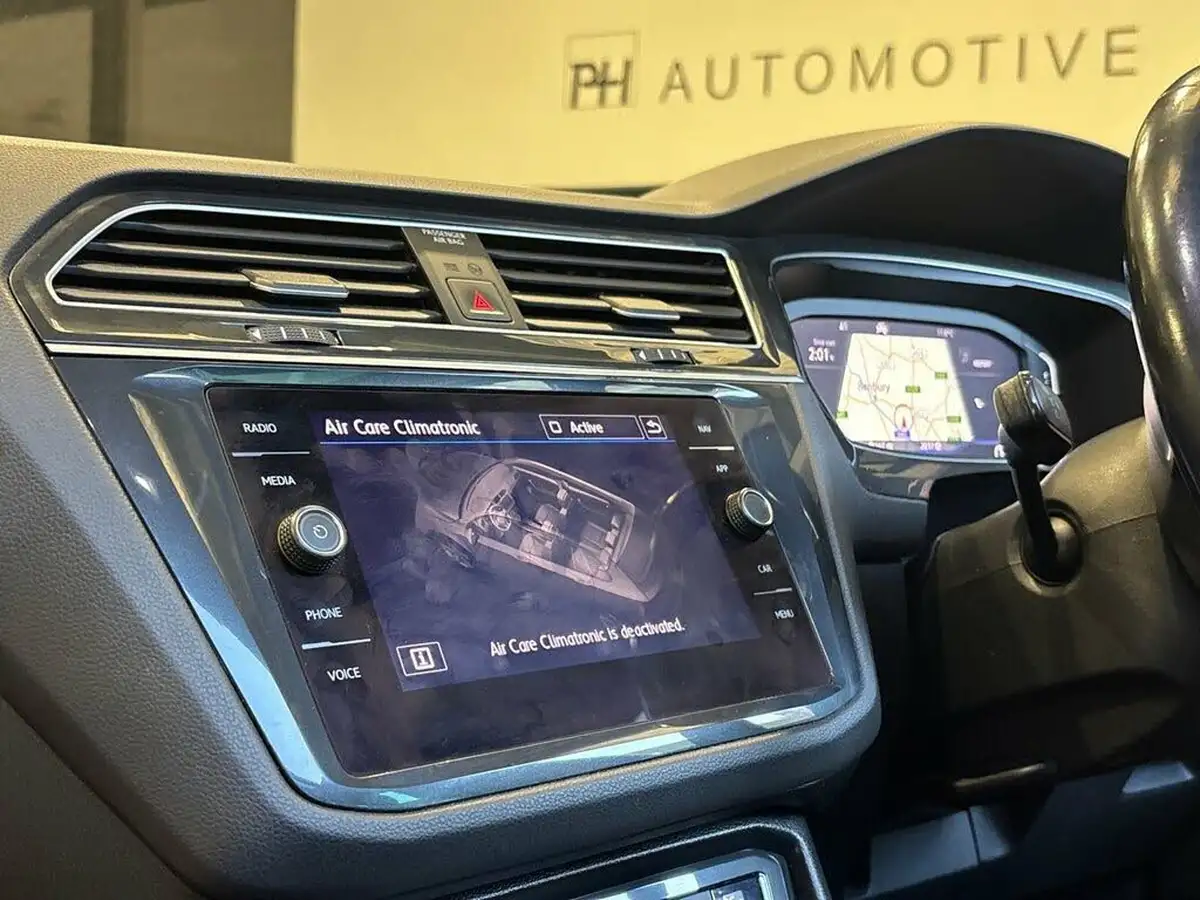 2020-volkswagen-tiguan-20-tsi-sel-230ps-big-13