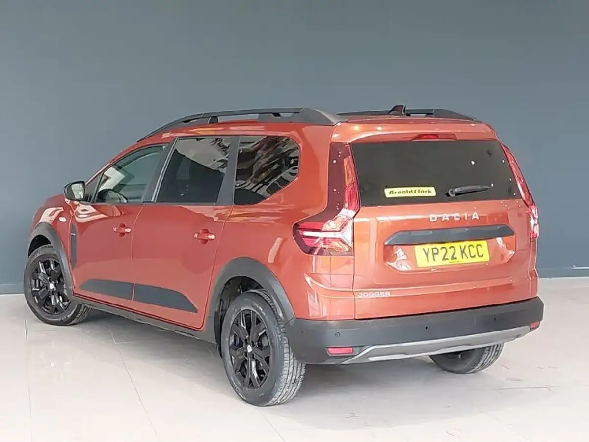 2022-dacia-jogger-10-tce-extreme-se-big-1
