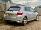 2011-toyota-auris-18-vvt-i-hsd-t-spirit-1794cc-small-5