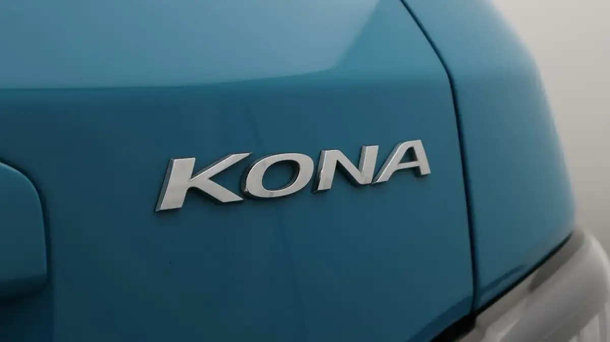 2023-hyundai-kona-e-ultimate-204ps-64kwh-105kw-obc-big-23
