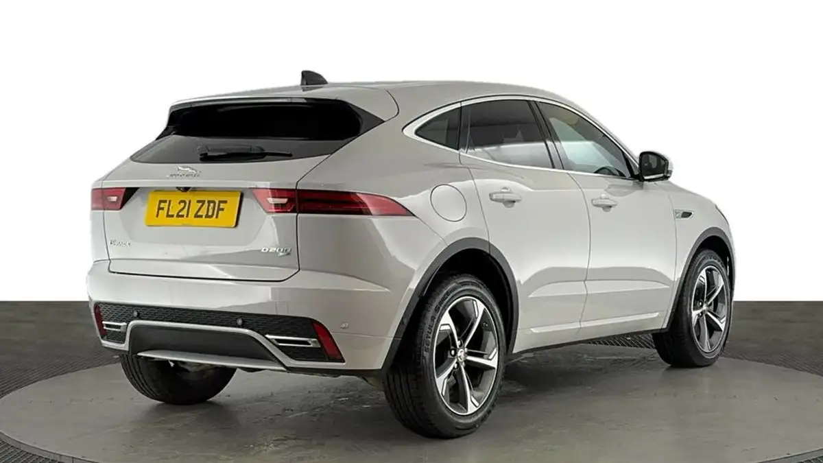 2021-jaguar-e-pace-20-d200-r-dynamic-se-big-3
