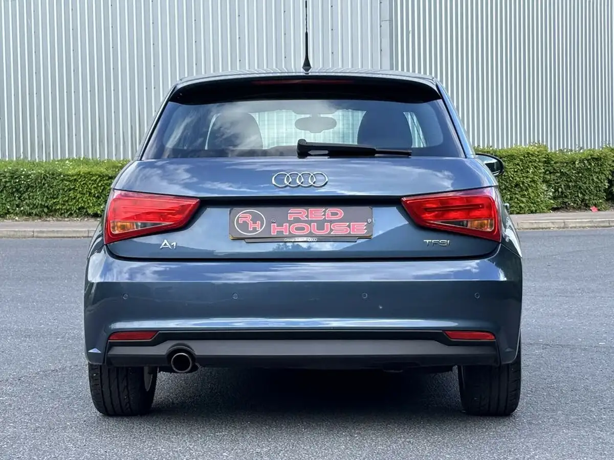 2017-audi-a1-10-tfsi-sportback-5d-big-5