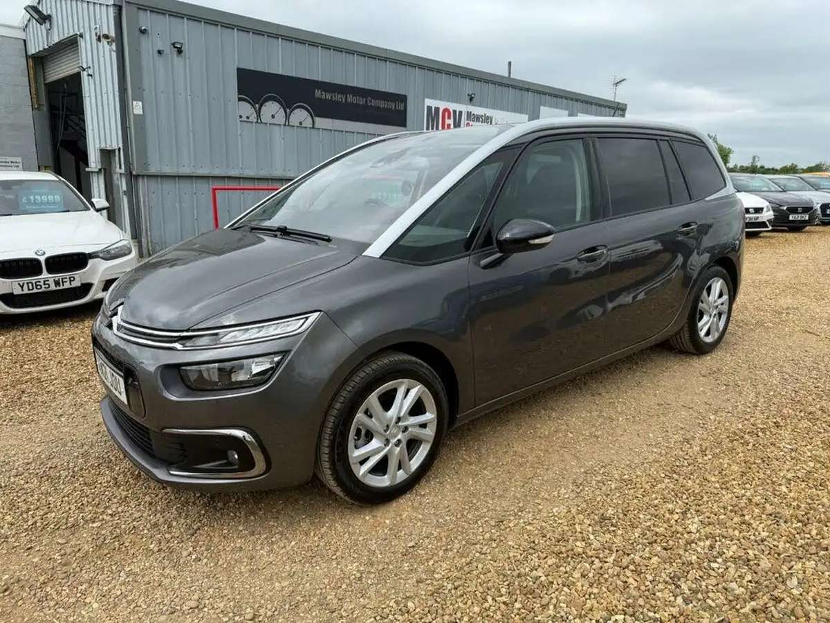 2021-citroen-grand-c4-spacetourer-12-puretech-sense-big-0