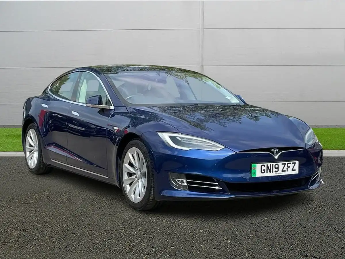 2019-tesla-model-s-e-75d-big-0