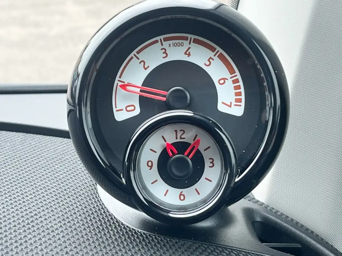 2019-smart-fortwo-09-prime-premium-coupe-twinamic-big-20
