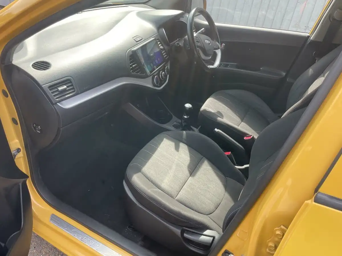 2016-kia-picanto-10-sr7-5d-big-37