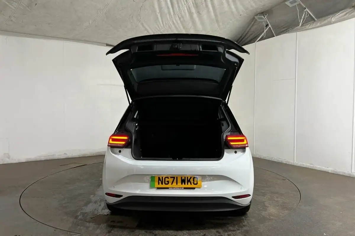 2022-volkswagen-id3-e-life-204ps-58kwh-pro-performance-big-33