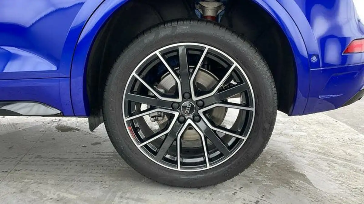 2024-audi-q5-20-tdi-s-line-big-35