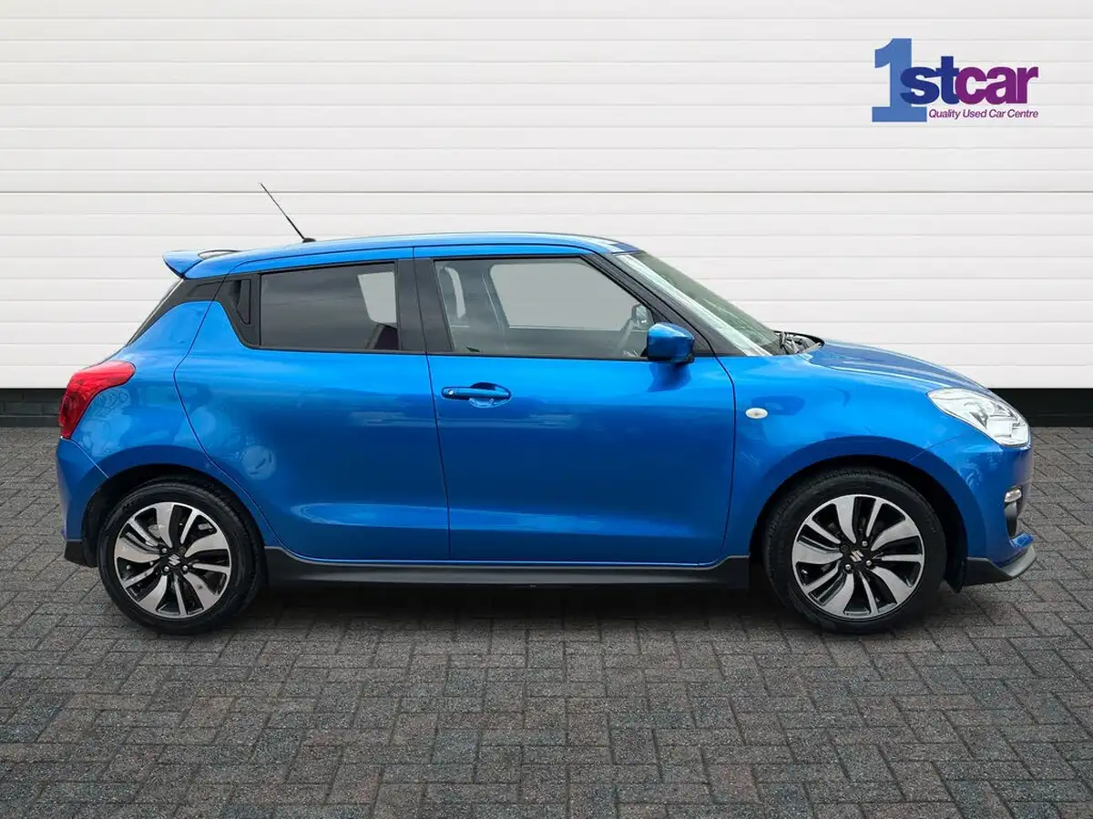 2019-suzuki-swift-12-dualjet-attitude-big-3