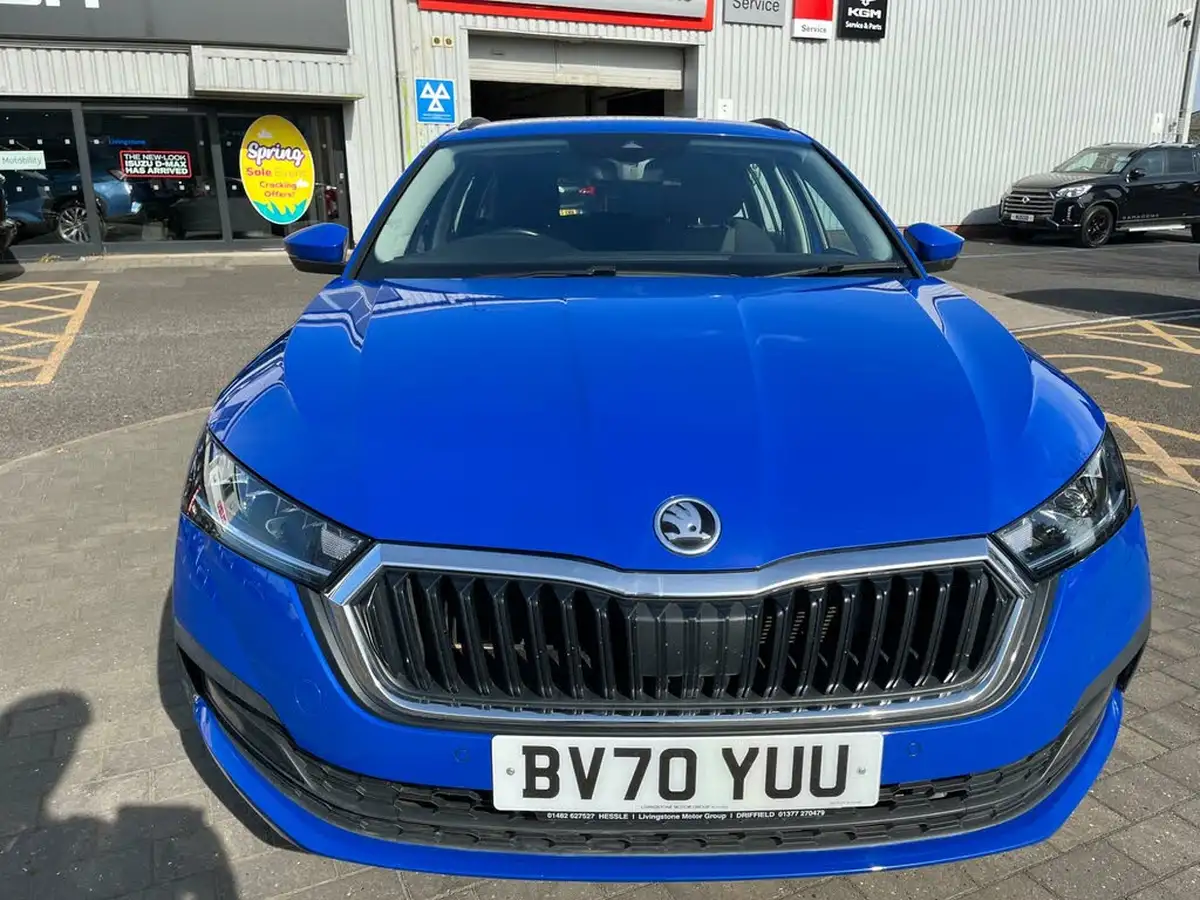 2020-skoda-octavia-10-tsi-se-technology-109ps-estate-big-5