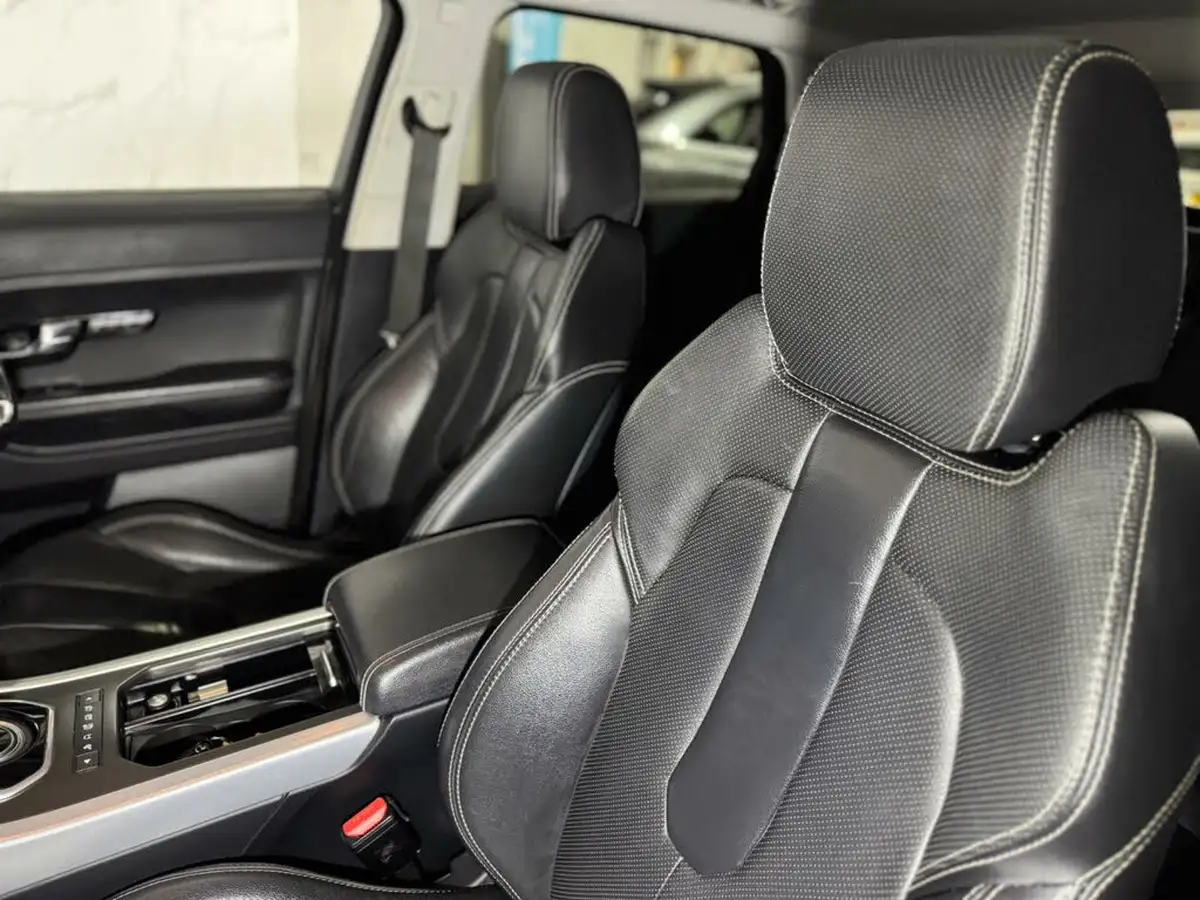 2013-land-rover-range-rover-evoque-22td-dynamic-hatchback-5d-auto-big-20