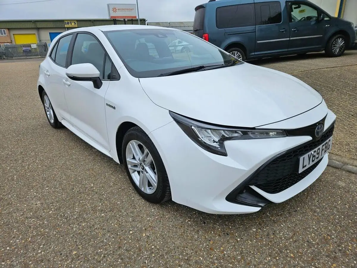 2020-toyota-corolla-18-vvt-i-icon-spare-wheel-hatchback-5d-big-1