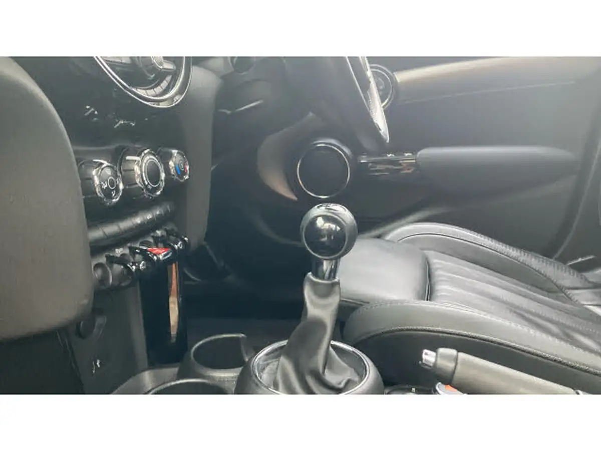 2019-mini-cooper-15-cooper-exclusive-134bhp-hatchback-5d-big-12
