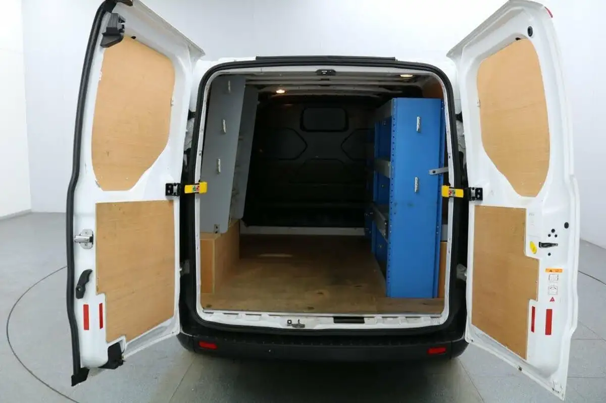 2020-ford-transit-custom-20tdci-280-l1h1-leader-105pseu6dt-panel-van-big-3