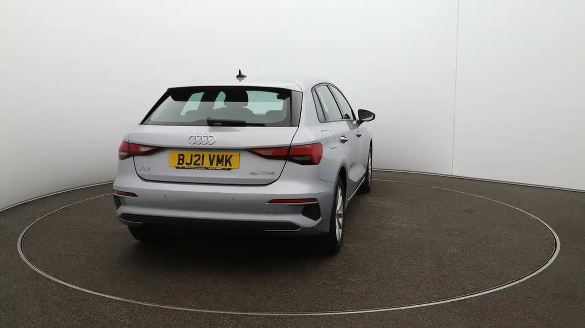 2021-audi-a3-15-35-tfsi-technik-s-tronic-big-55