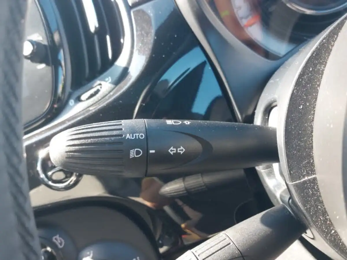 2021-fiat-500-10-dolcevita-big-15