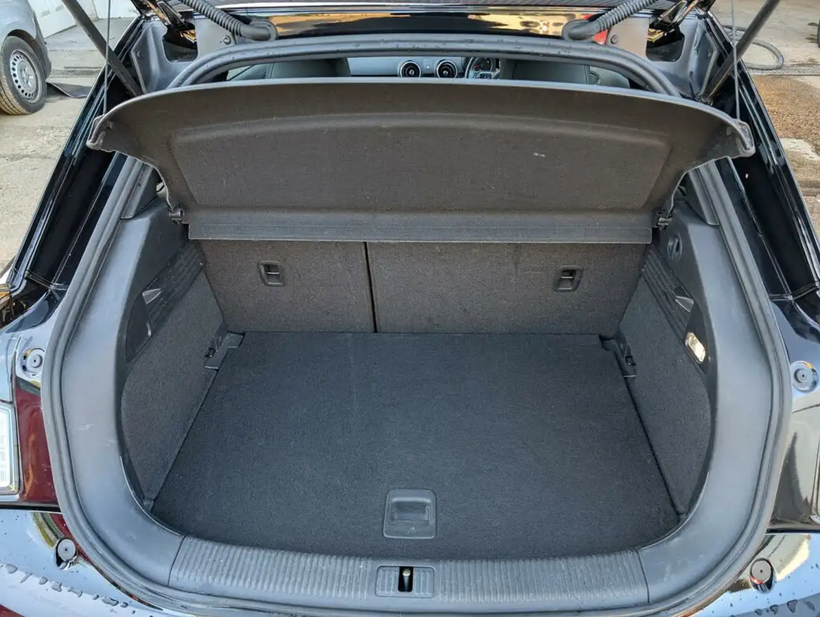 2015-audi-a1-14-s-line-125ps-ss-hatchback-3d-1395cc-big-38