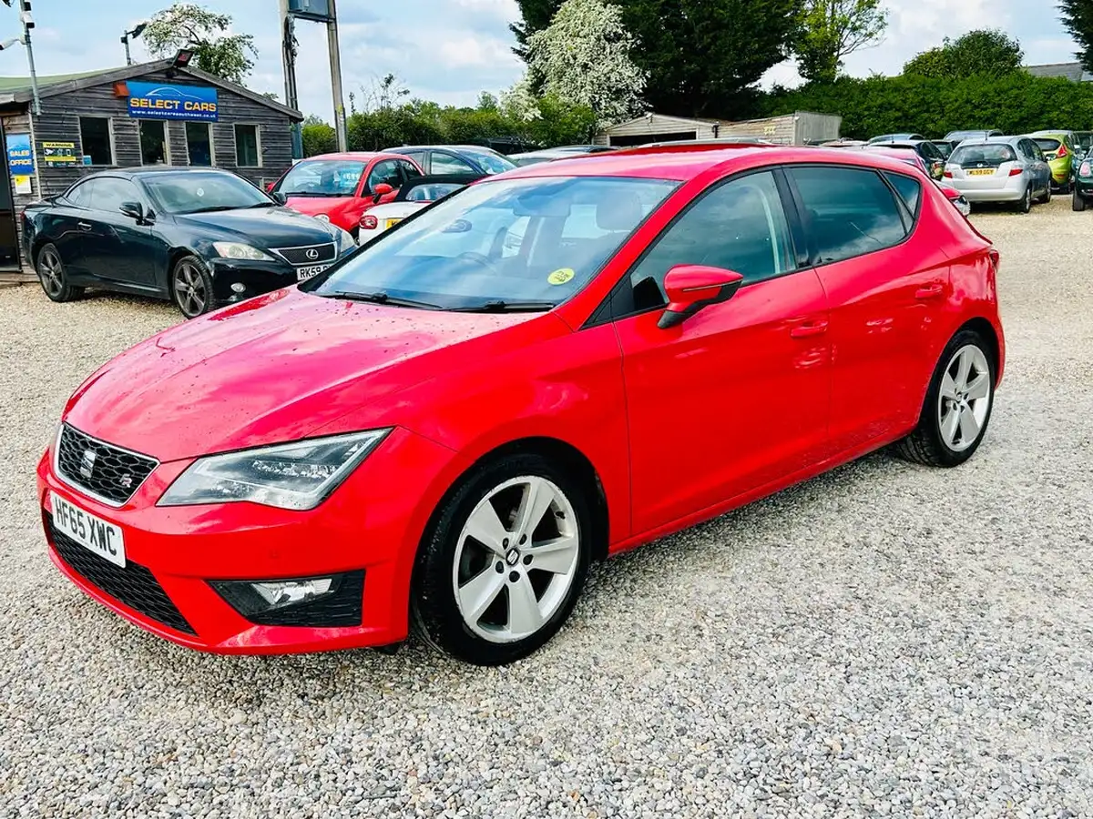 2015-seat-leon-14-fr-tech-pack-ecotsi-hatchback-5d-1395cc-big-4