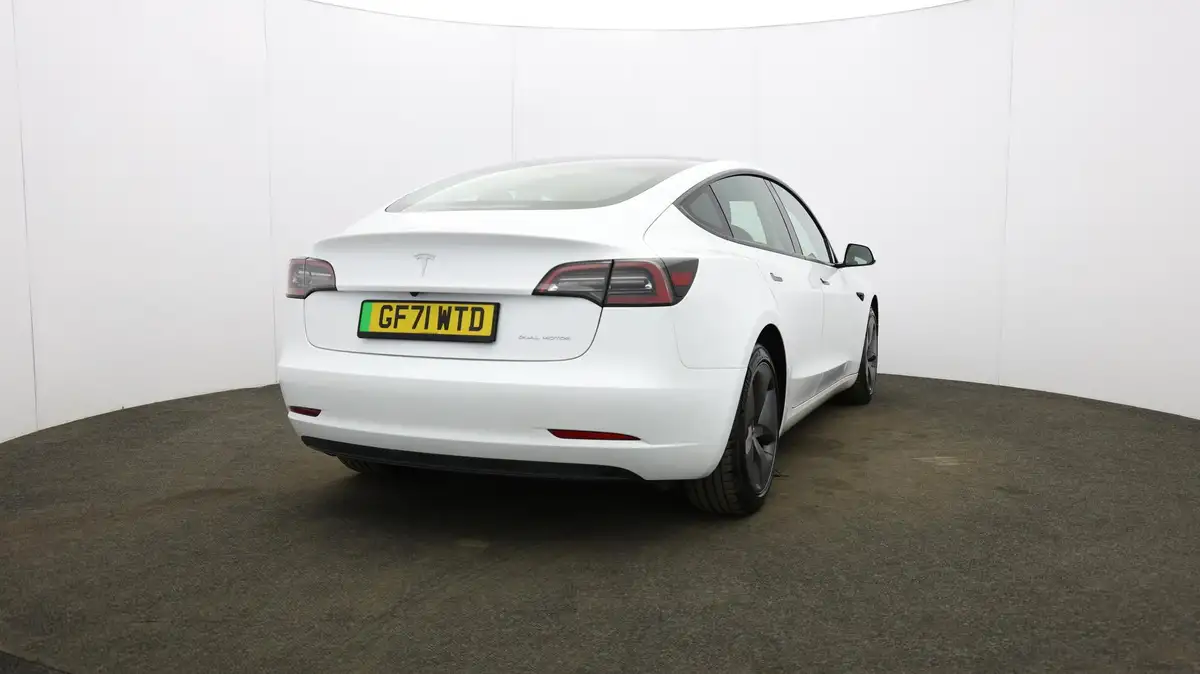 2021-tesla-model-3-e-long-range-awd-big-60