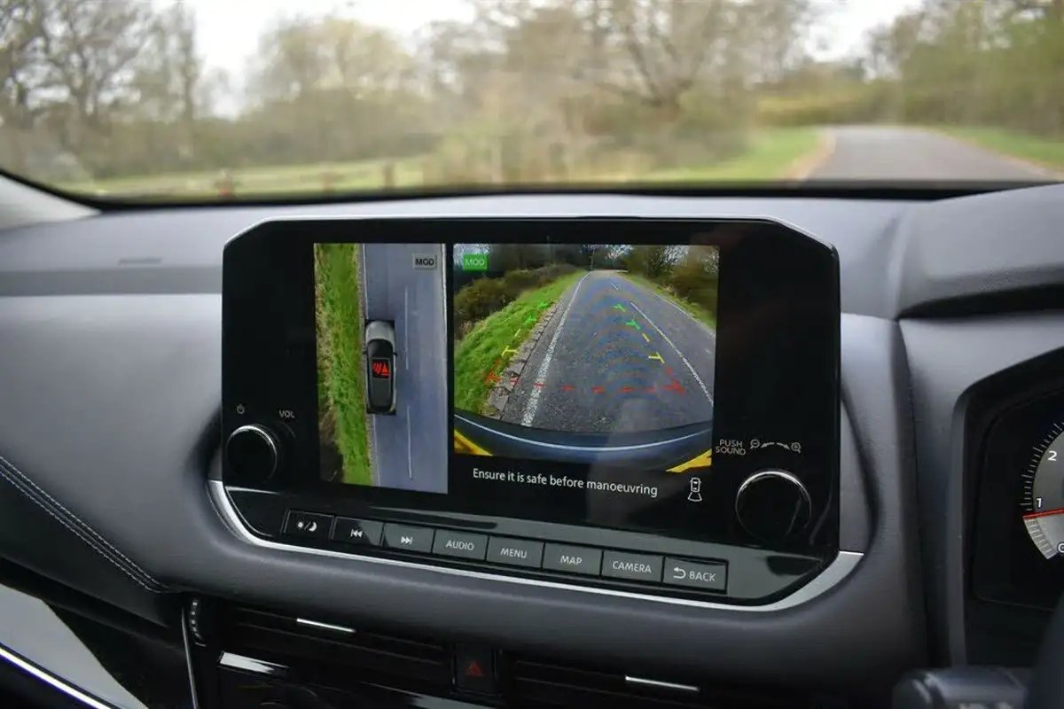 2021-nissan-qashqai-13-dig-t-n-connecta-140ps-big-22
