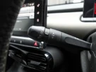 2015-citroen-c4-cactus-16bluehdi-feel-small-24