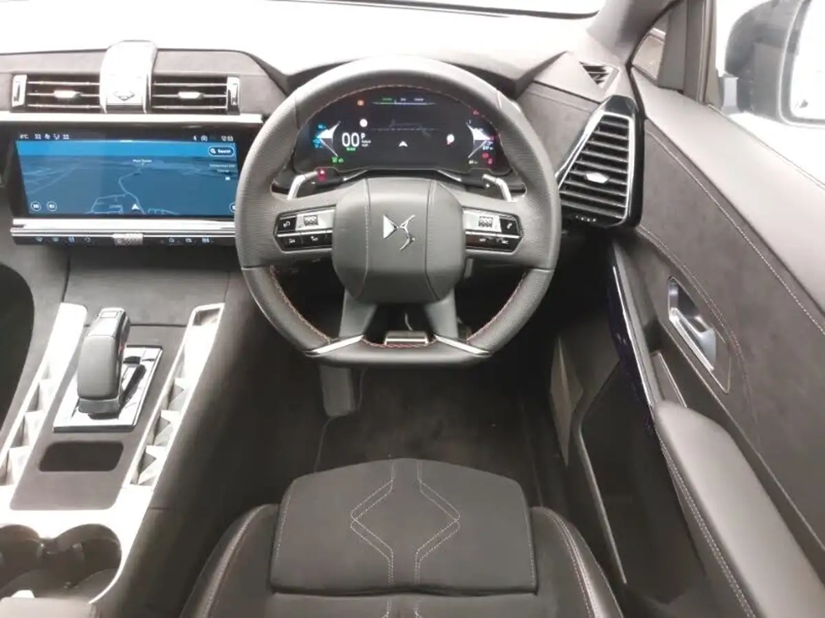 2023-ds-ds-7-e-tense-performance-line-360ps-4x4-big-6