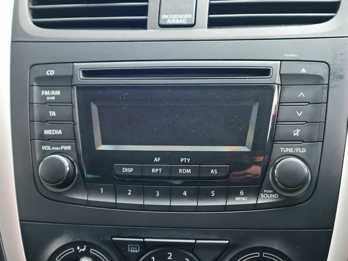2019-suzuki-celerio-10-sz2-68ps-dualjet-big-6