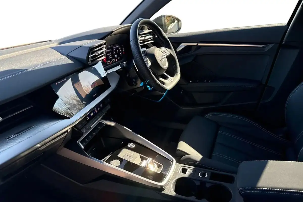 2024-audi-a3-15-35-tfsi-s-line-sportback-5d-tronic-big-14