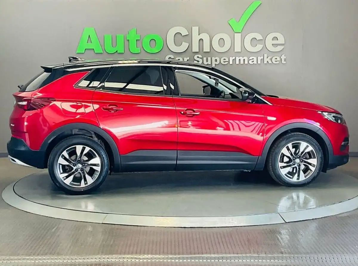 2020-vauxhall-grandland-x-12-sri-nav-big-17