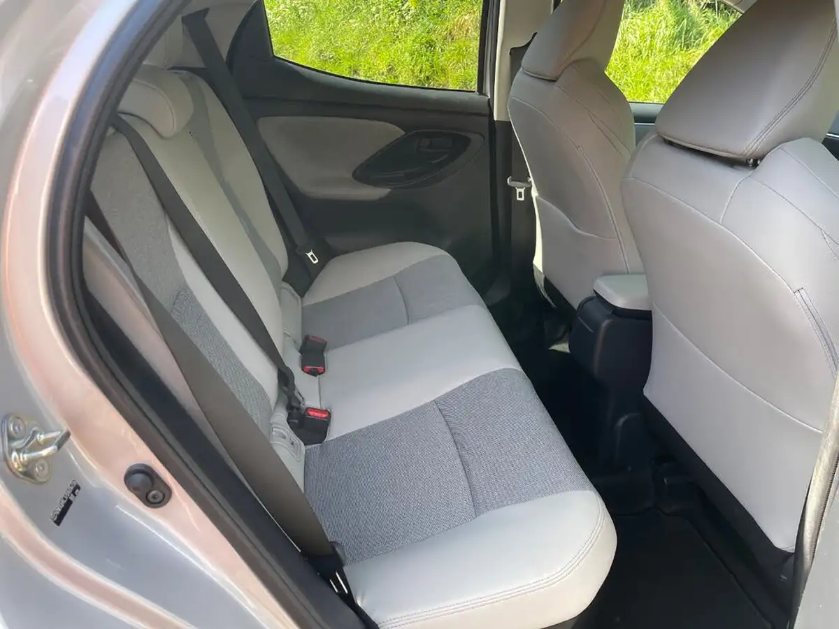 2020-toyota-yaris-15-vvt-i-excel-114bhp-1490cc-big-2