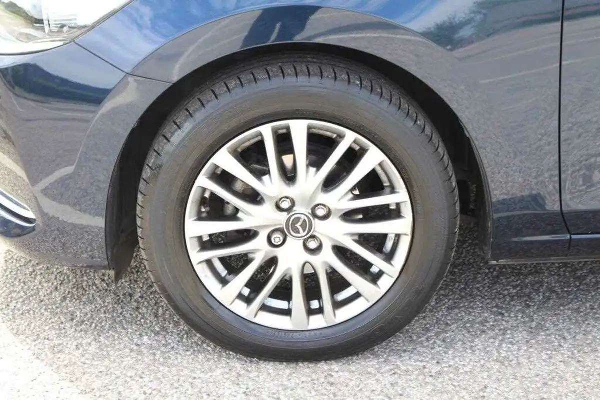2021-mazda-mazda2-15-skyactiv-g-gt-sport-big-8