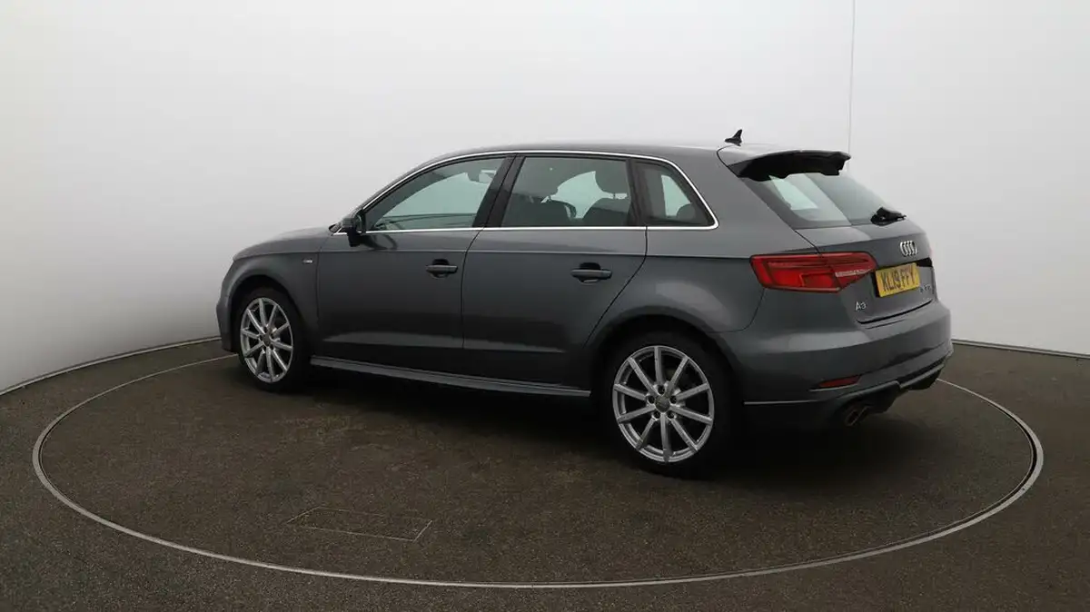 2019-audi-a3-15-35-tfsi-s-line-cod-ss-sportback-5d-big-28