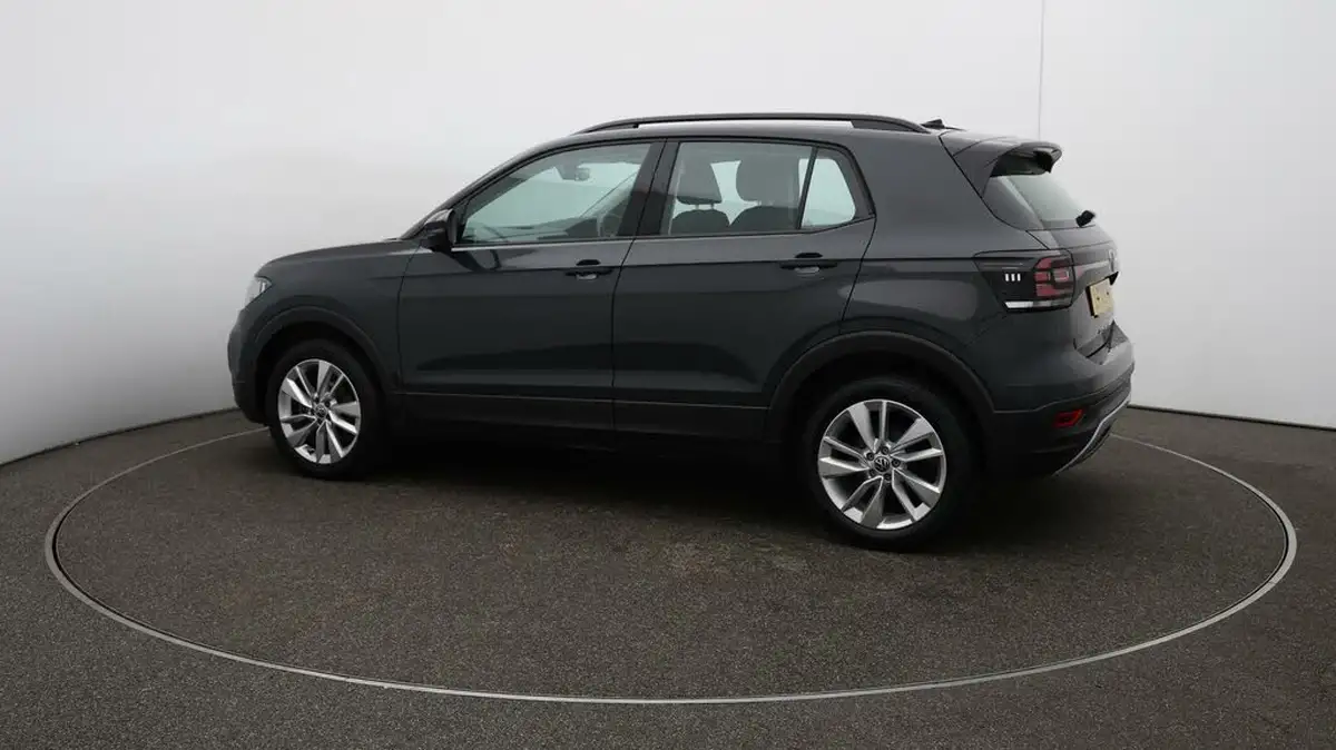 2021-volkswagen-t-cross-10-tsi-se-95ps-big-38
