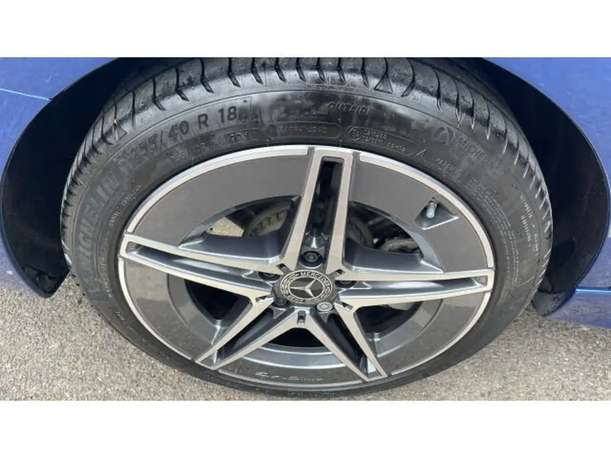 2024-mercedes-benz-c-class-20-c300e-amg-line-big-21