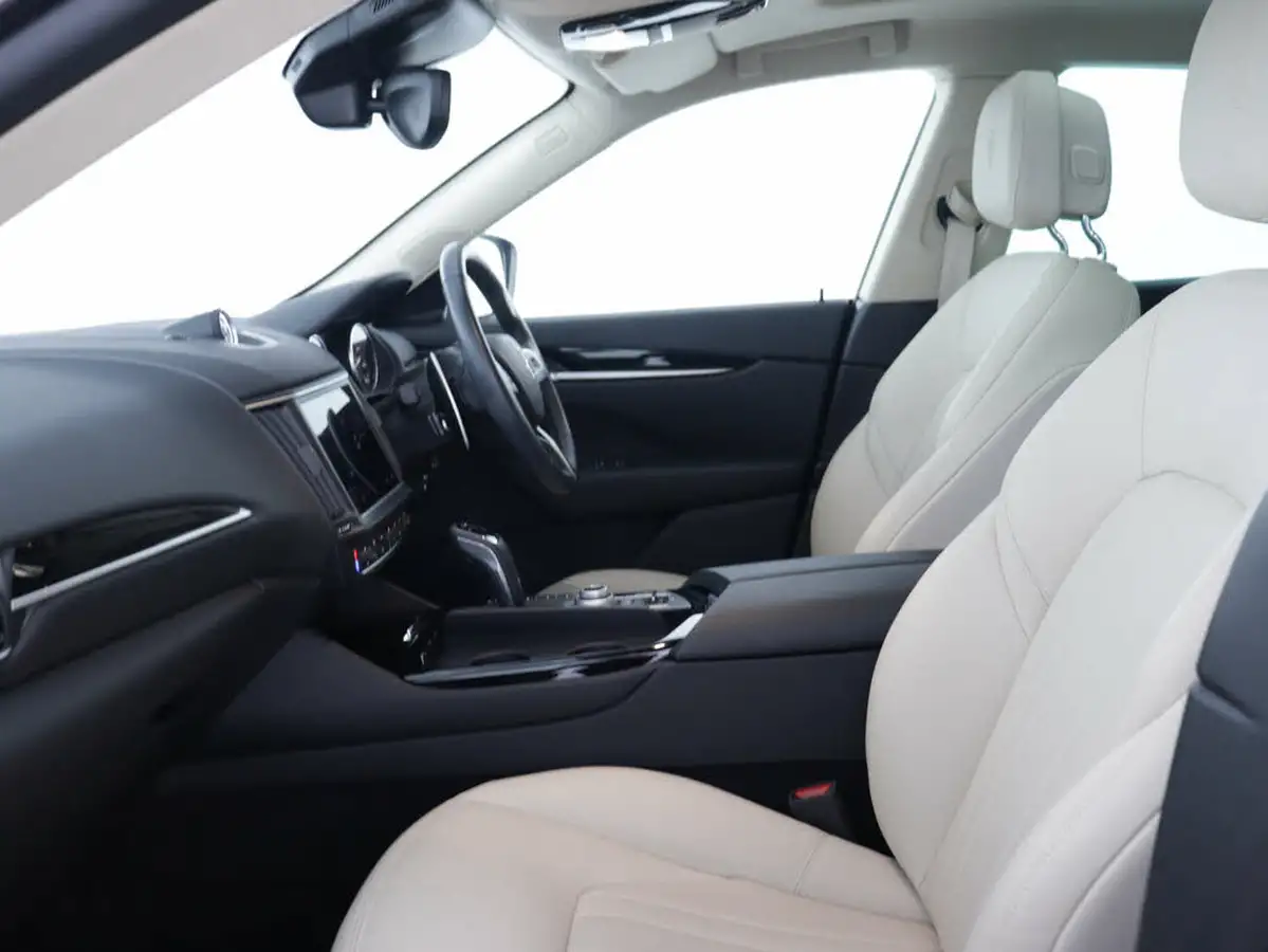 2021-maserati-levante-20-gt-big-47
