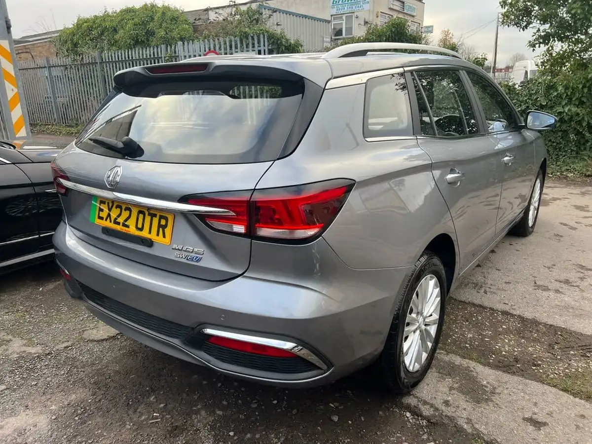 2022-mg-mg5-e-exclusive-ev-long-range-big-33