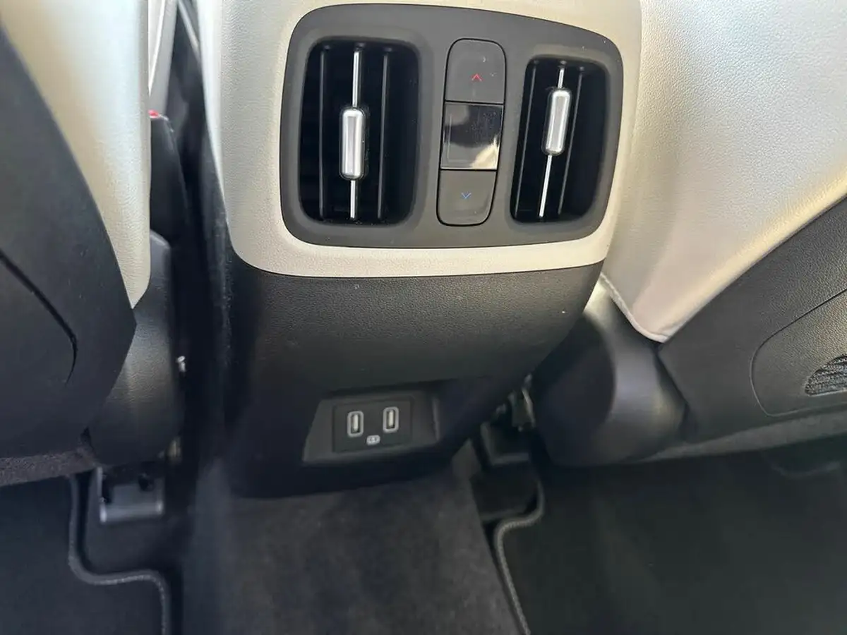2023-hyundai-tucson-16-t-gdi-ultimate-230ps-hybrid-auto-big-36