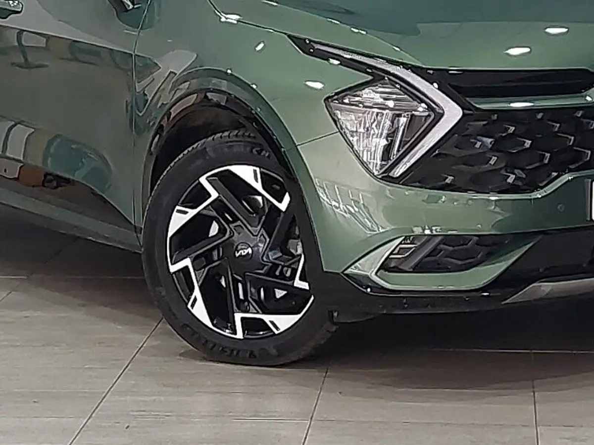 2024-kia-sportage-16-t-gdi-gt-line-261bhp-awd-phev-auto-big-8