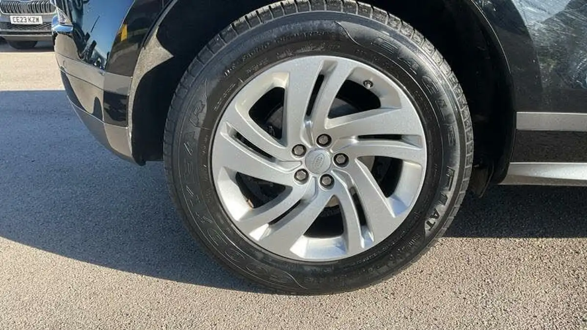 2019-land-rover-range-rover-evoque-20-d180-r-dynamic-s-big-10