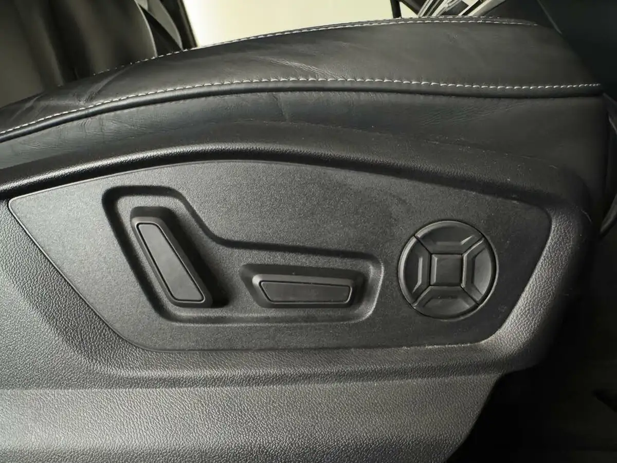 2021-audi-q7-30-55-tfsi-e-s-line-big-26