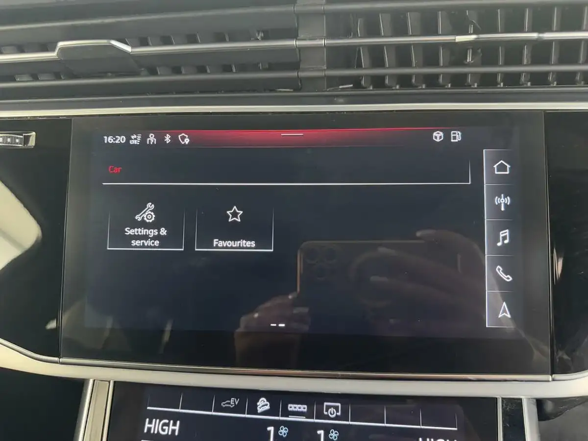2021-audi-q7-30-55-tfsi-e-s-line-big-50