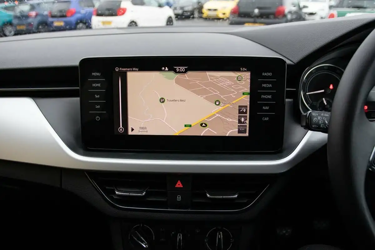 2023-skoda-scala-10-tsi-se-technology-95ps-big-26