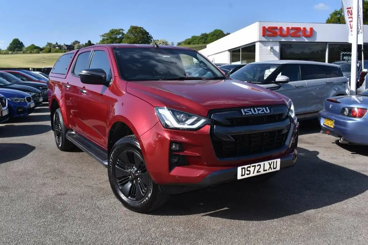 2022-isuzu-d-max-19td-v-cross-pick-up-auto-big-2
