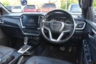 2022-isuzu-d-max-19td-v-cross-pick-up-auto-small-13