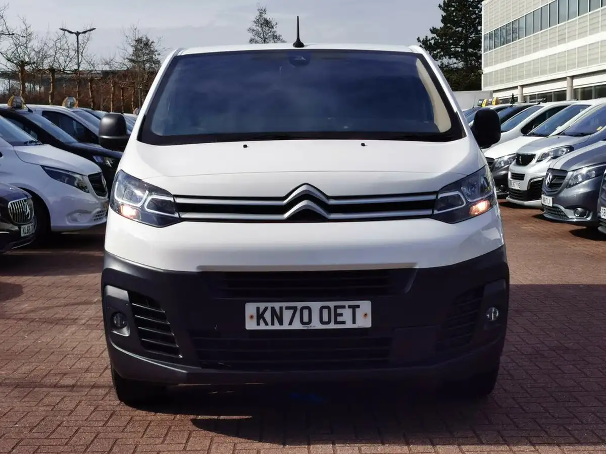 2020-citroen-dispatch-15bluehdi-enterprise-m-1000-100pseu6dt-e-big-1