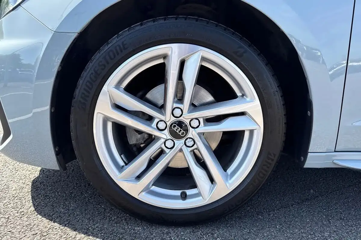 2023-audi-a1-10-30-tfsi-s-line-big-12
